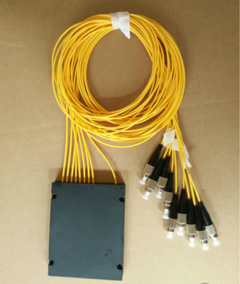 盒式1分8分路器在通信网络中的应用与优势