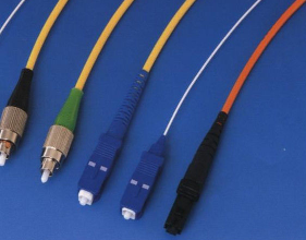 光纤熔接机市场新趋势 高精度高质量产品引领行业升级